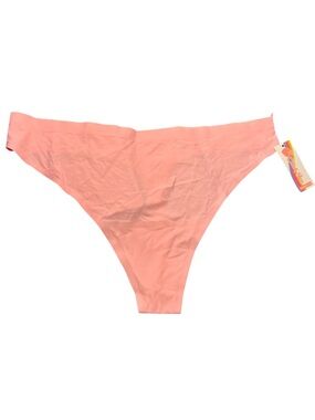Cheek Boss Seamless Pink Thong Panty